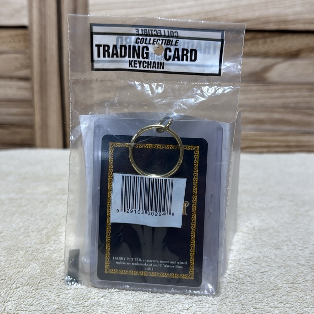 Harry Potter Keychain A of Diamonds New In Package Rare Playing Card Black - Picture 4 of 4